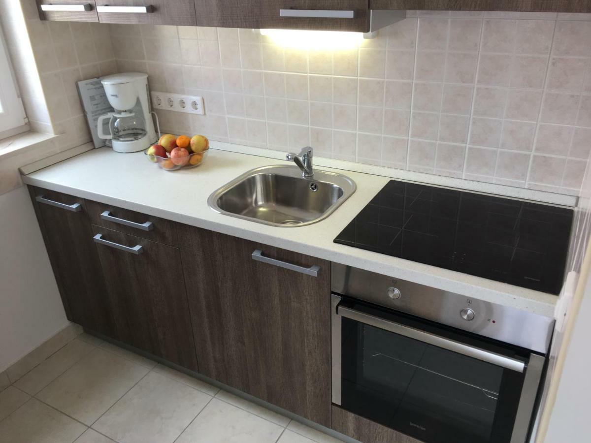 Apartmani Marija Klimno A Екстер'єр фото
